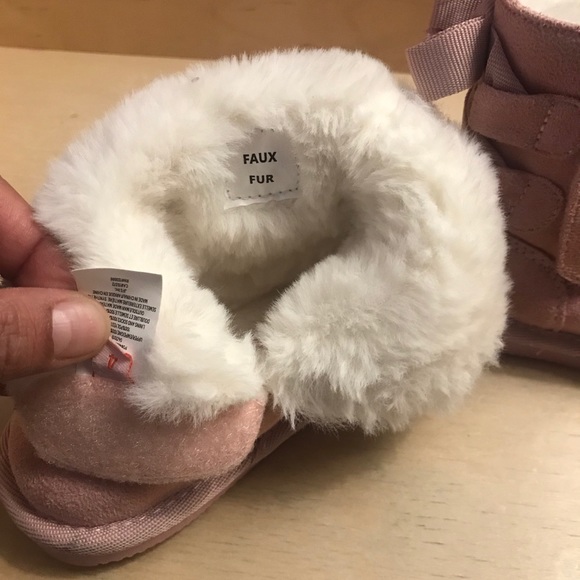 Baby girl snow boots size 4 toddler - Picture 4 of 4